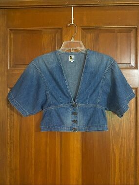 Jean Atelier Denim Crop Button-Front Top - Blue